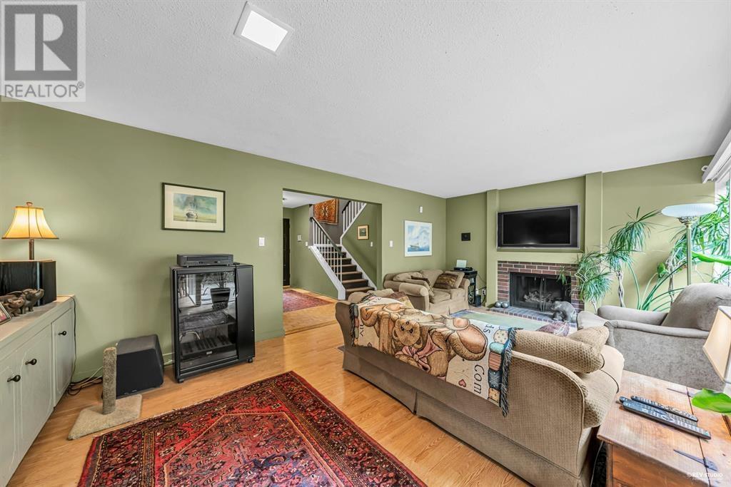 For sale 4756 DRUMMOND DRIVE, Vancouver, British Columbia V6T1B4