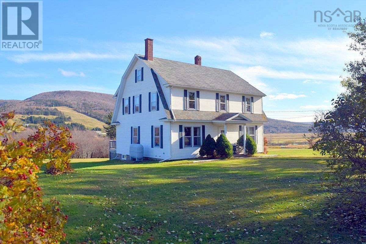 For sale 8562 Cabot Trail, Margaree Forks, Nova Scotia B0E2A0 202403430 REALTOR.ca