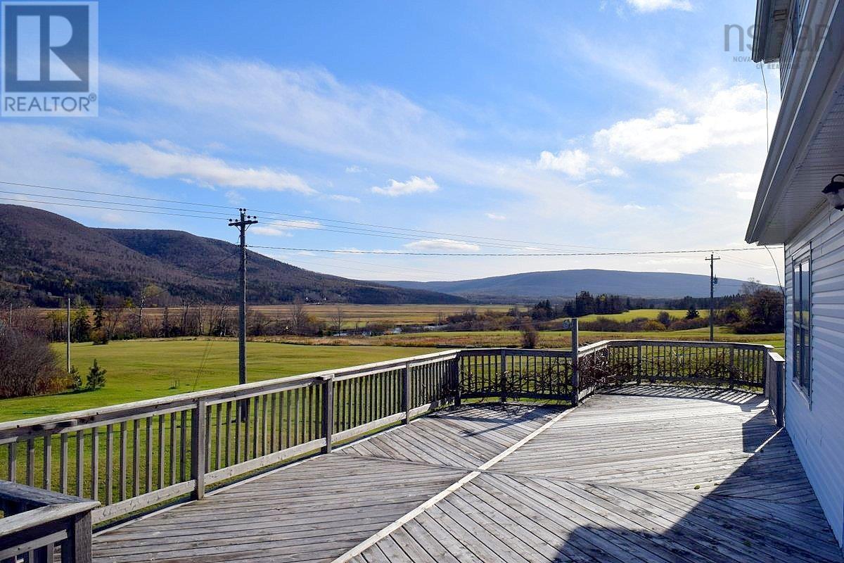 For sale 8562 Cabot Trail, Margaree Forks, Nova Scotia B0E2A0