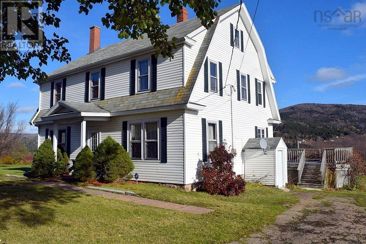 For sale 8562 Cabot Trail, Margaree Forks, Nova Scotia B0E2A0