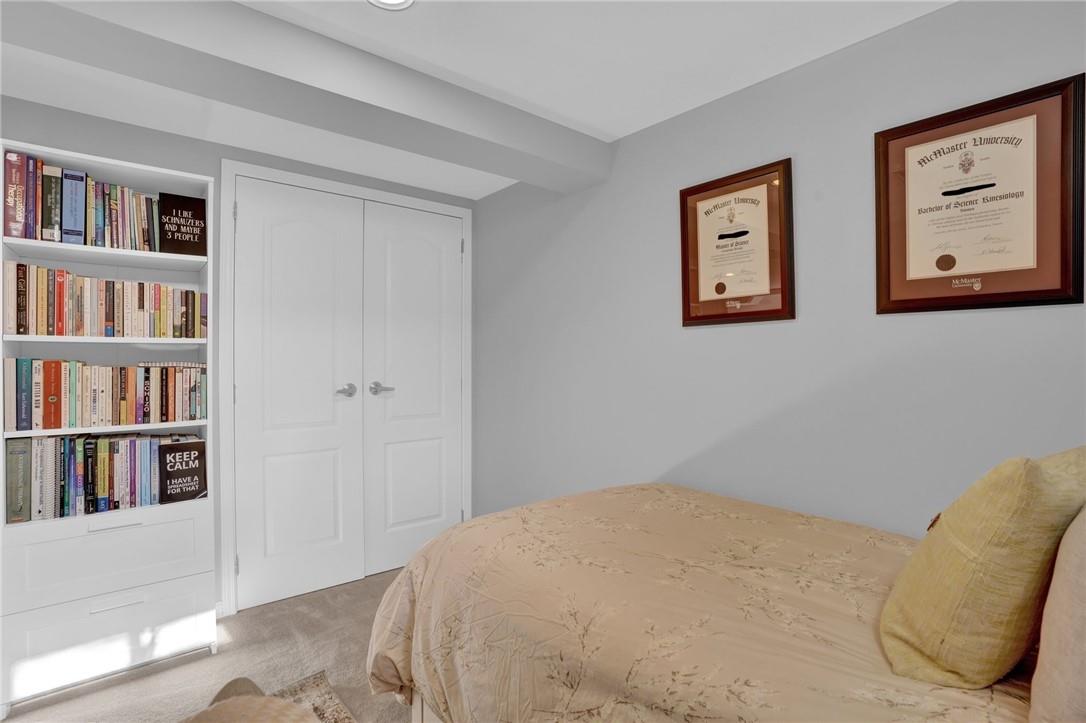 For sale 175 Fiddlers Green Road, Unit 34, Ancaster, Ontario L9G4X7