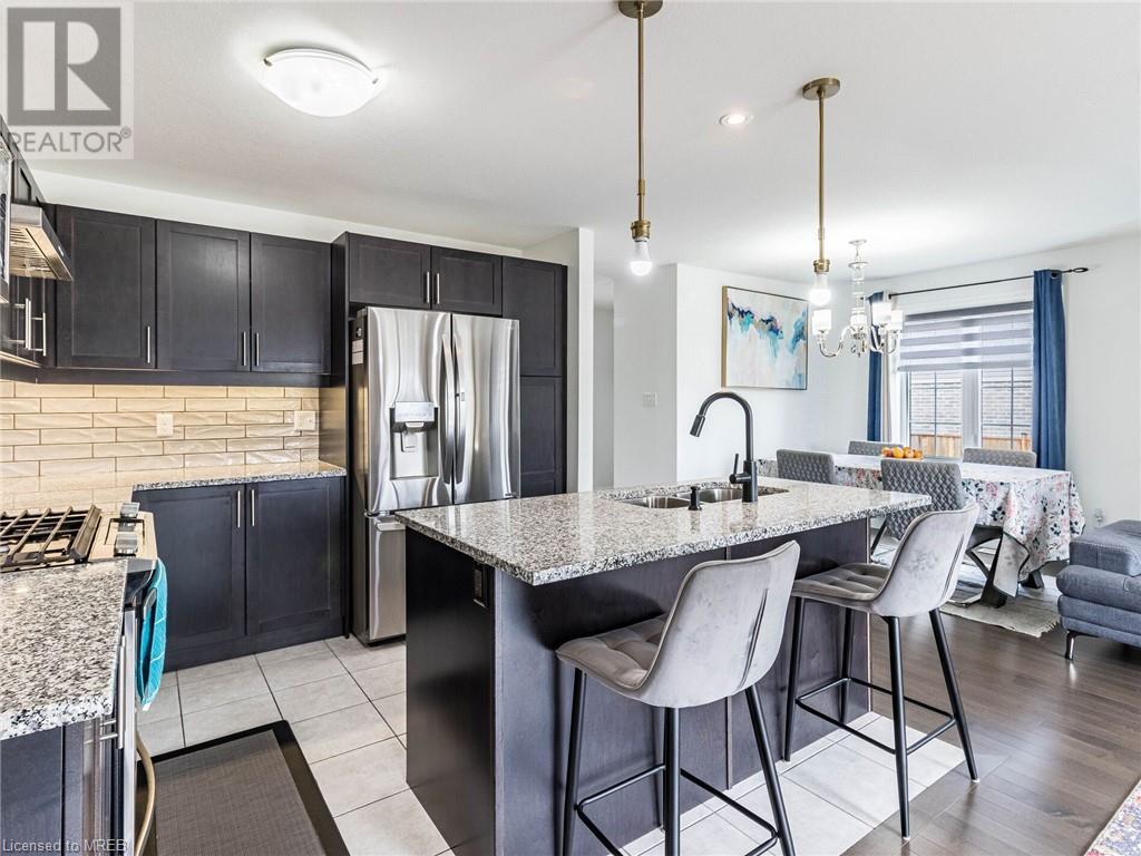 For sale 135 HARDCASTLE DRIVE Unit 1, Cambridge, Ontario N1S0B6 40574390 REALTOR.ca