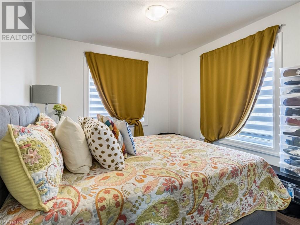 For sale 135 HARDCASTLE DRIVE Unit 1, Cambridge, Ontario N1S0B6 40574390 REALTOR.ca