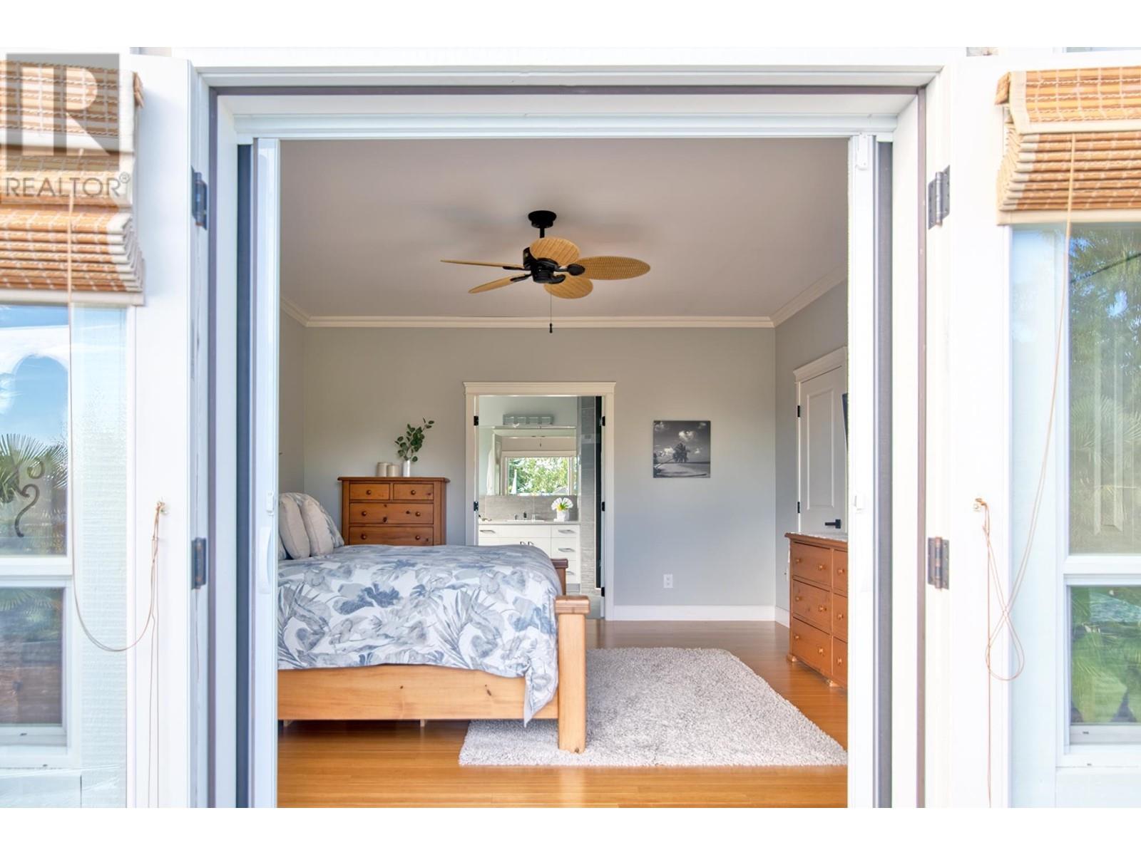 For sale 6369 JASPER ROAD, Sechelt, British Columbia V7Z0R7 R2873918