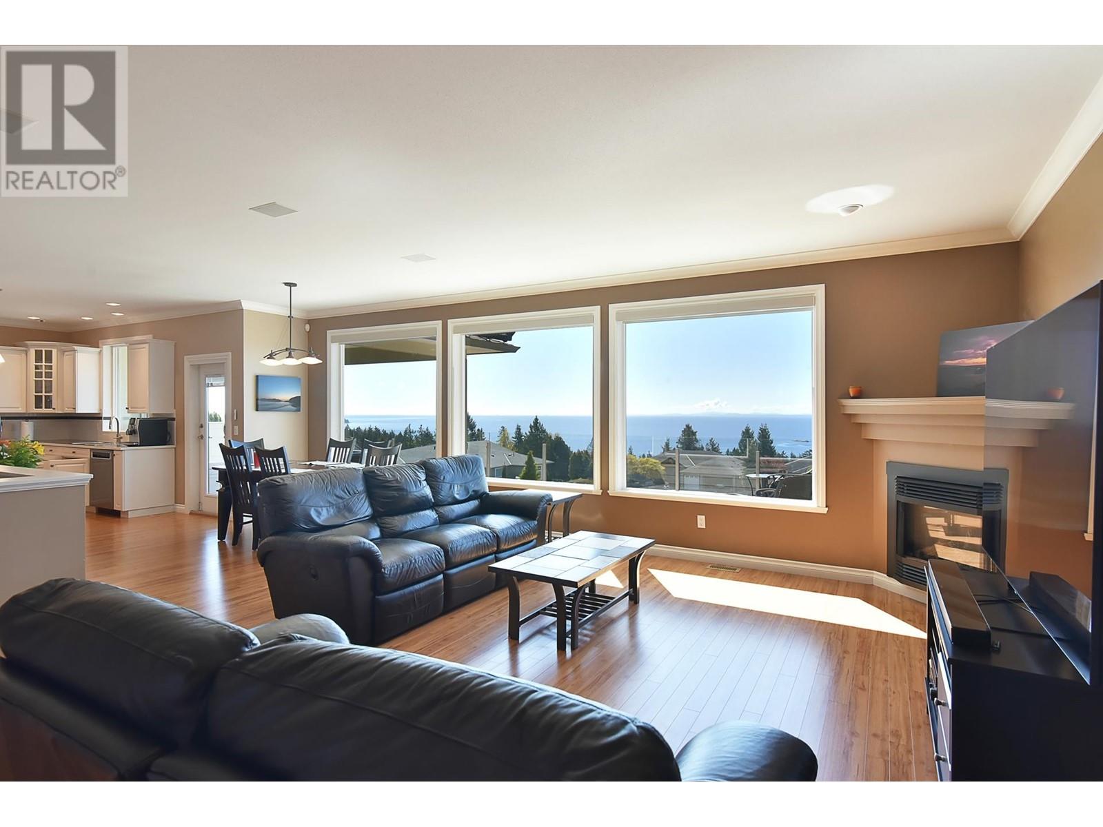 For sale 6217 ORACLE ROAD, Sechelt, British Columbia V7Z0N7 R2873199