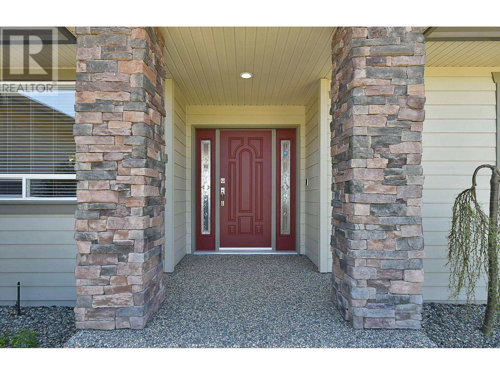 For sale 6217 ORACLE ROAD, Sechelt, British Columbia V7Z0N7 R2873199