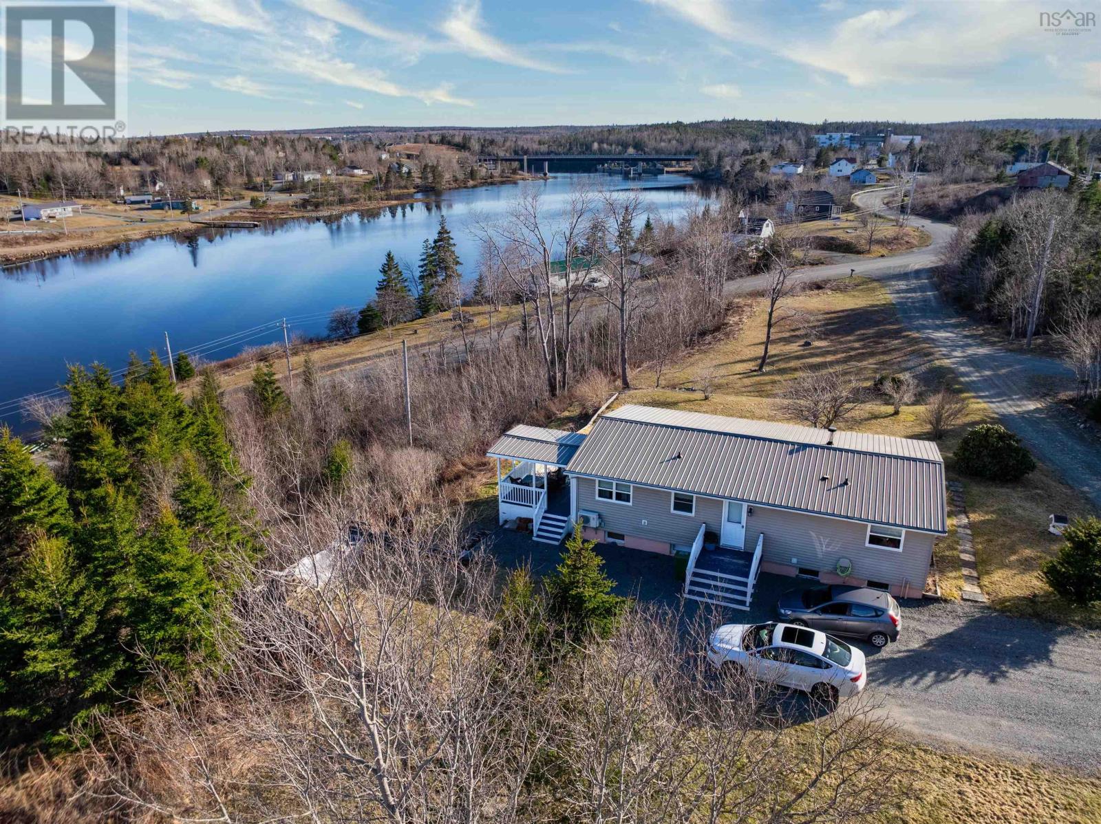 25 Farris Lane, Sheet Harbour, Nova Scotia B0J3B0 REALTOR.ca