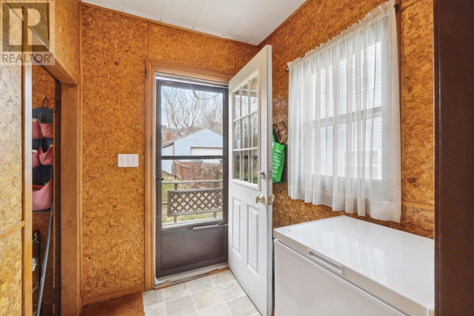 30 Vimy Avenue, Halifax, Nova Scotia B3M1G6 REALTOR.ca