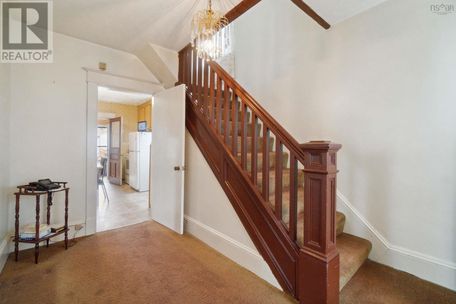 30 Vimy Avenue, Halifax, Nova Scotia B3M1G6 REALTOR.ca