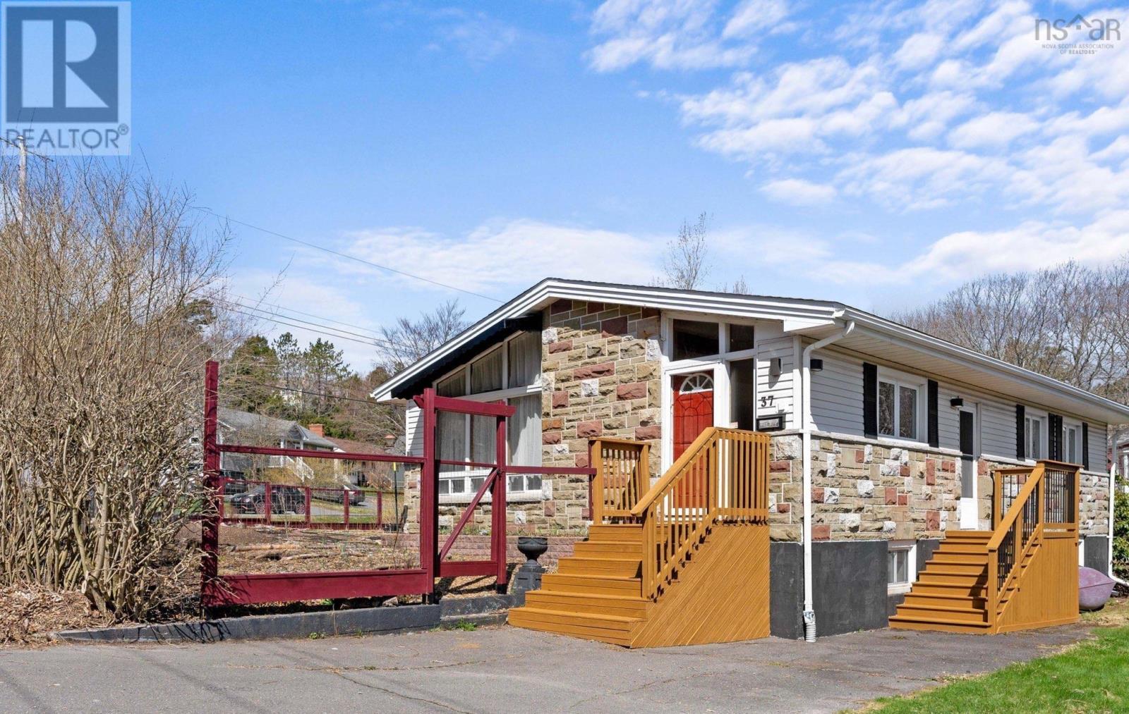 37 Kearney Lake Road, Clayton Park, Nova Scotia B3M2S5 REALTOR.ca