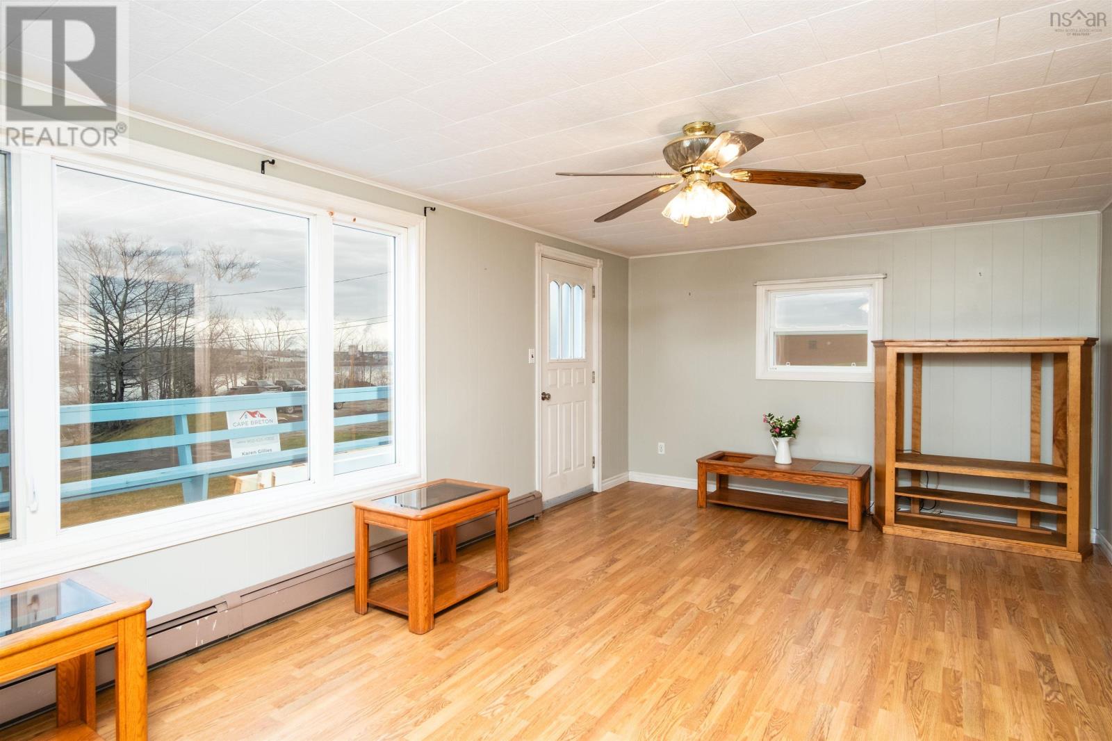 35 Tower Rd, Mulgrave, Nova Scotia B0E2G0 REALTOR.ca