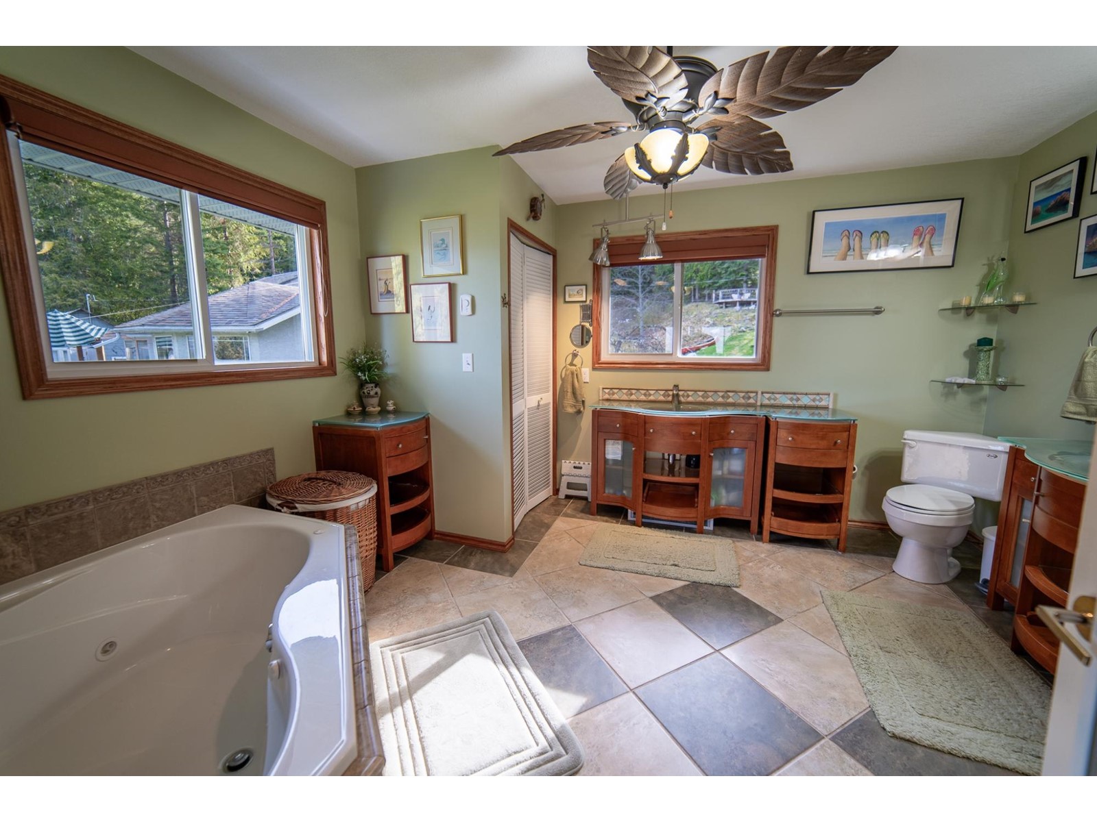 For sale 11110 HIGHWAY 3A, Sanca, British Columbia V0B1A2 2476361