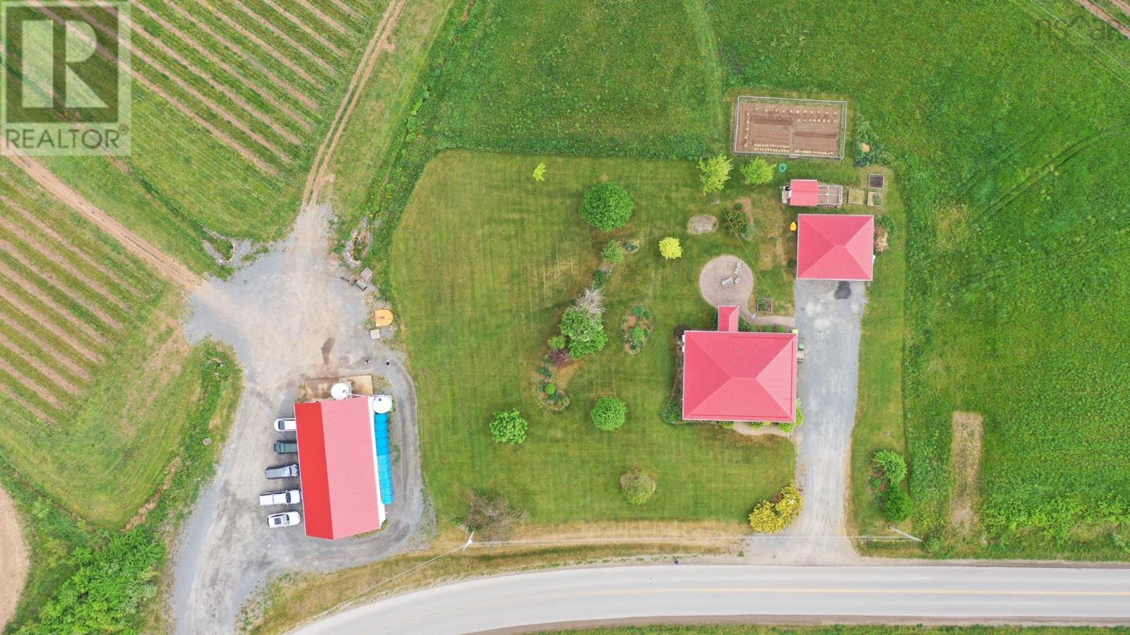 For sale 1096/1112 Falmouth Dyke Road, Upper Falmouth, Nova Scotia B0P1L0 202311822 REALTOR.ca