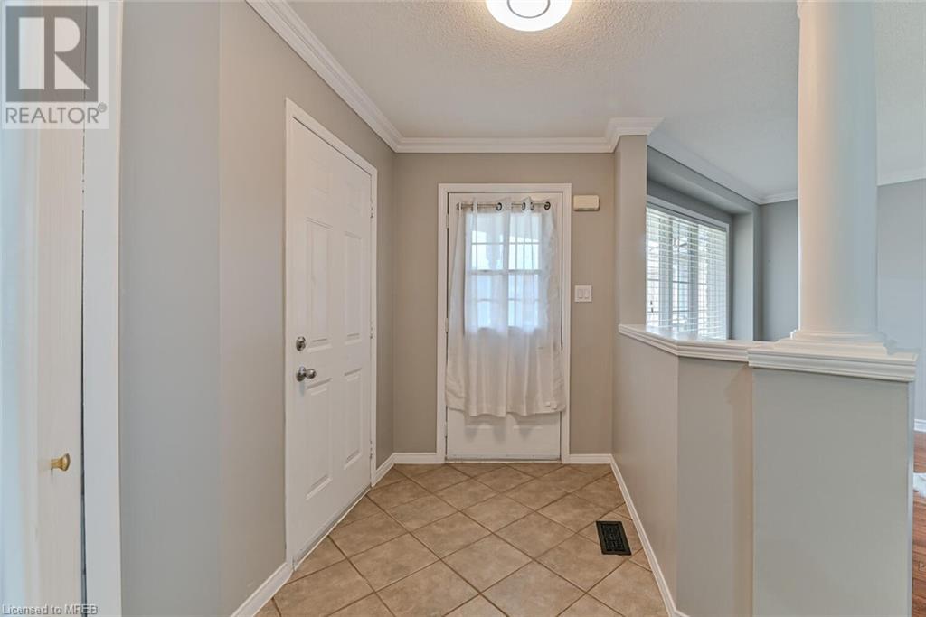 For sale 420 NEWPORT Drive, Cambridge, Ontario N3H5S6 40577049