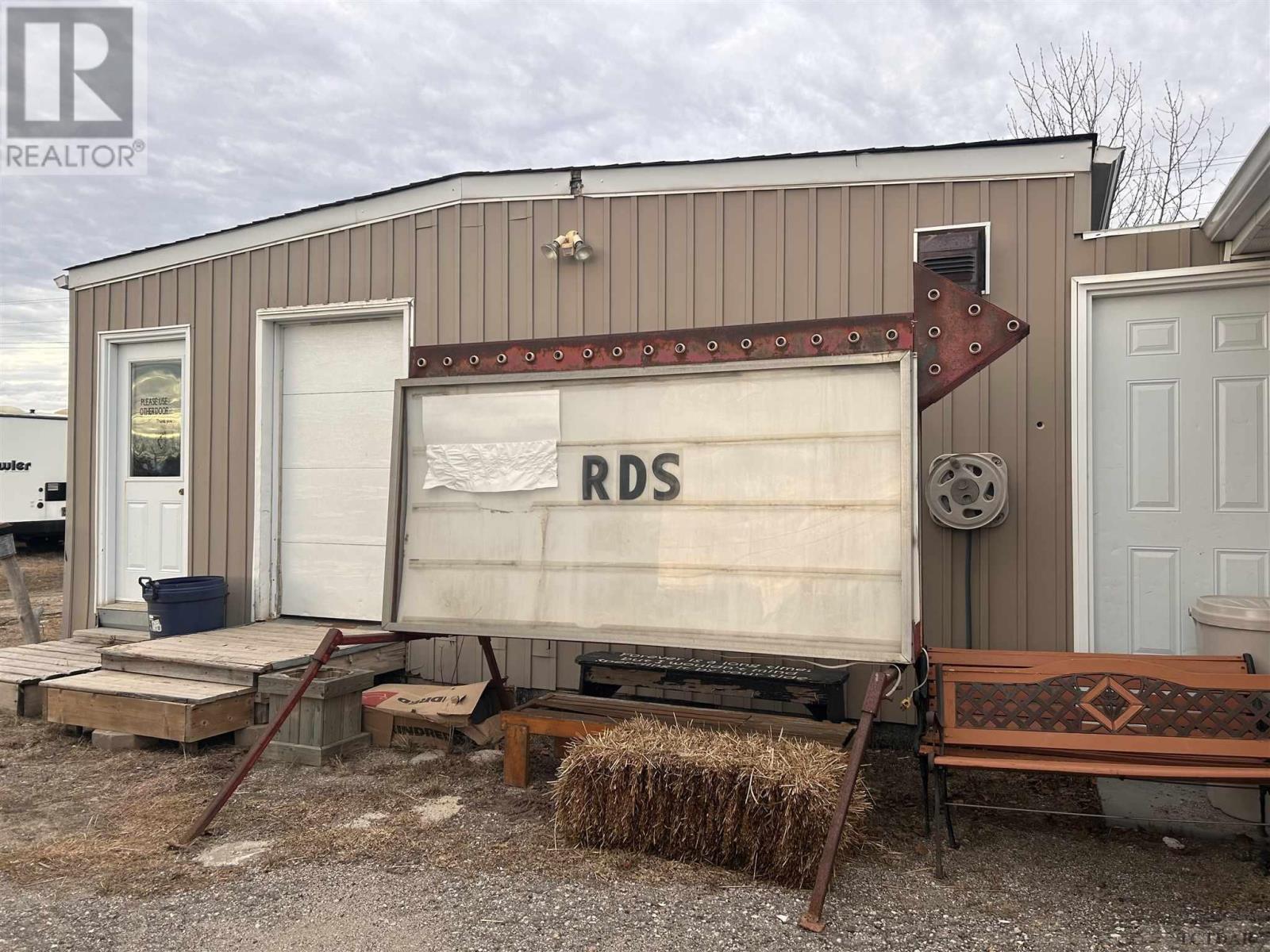 For sale 468 Government RD, Kapuskasing, Ontario P5N2X7 TM240777