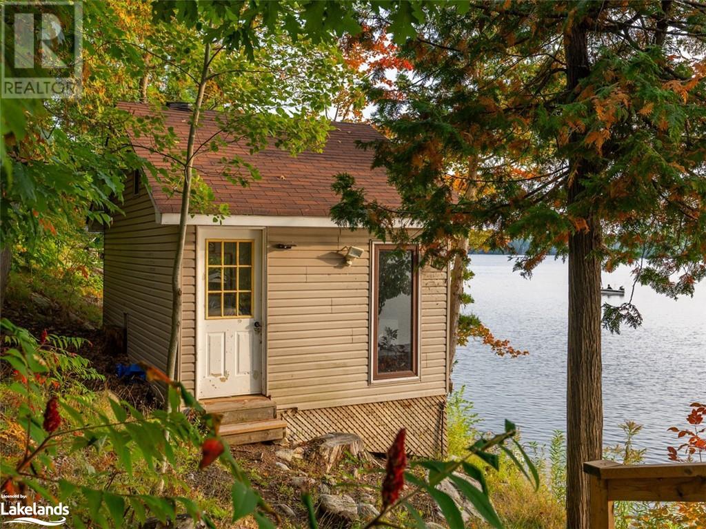 For sale 11356 & 1357 PENINSULA Road, Port Sandfield, Ontario P0B1J0