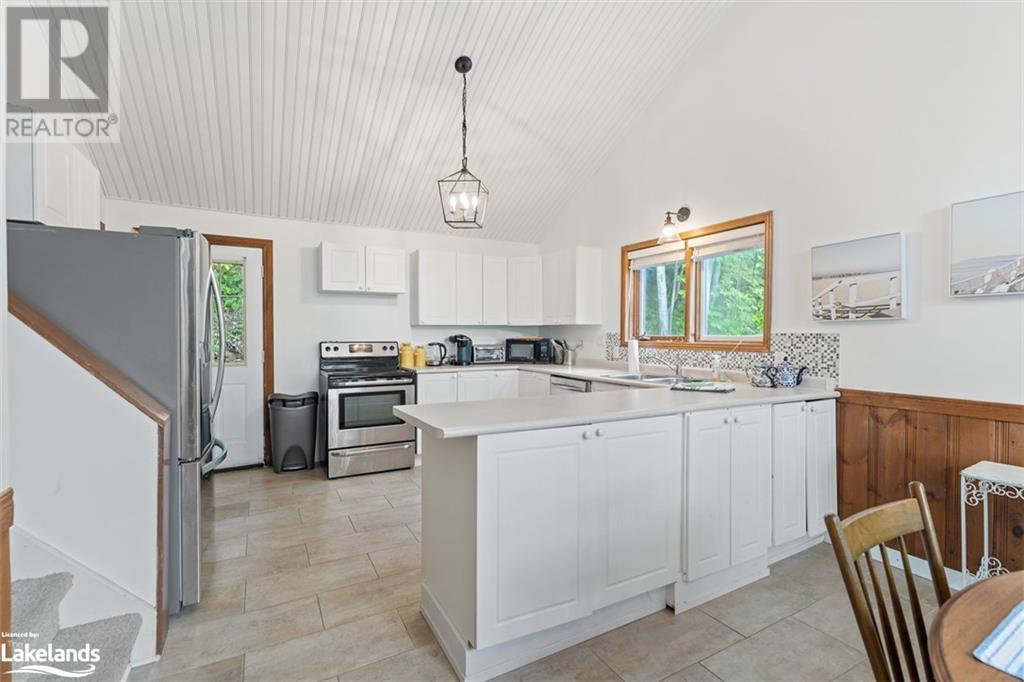 For sale 11356 & 1357 PENINSULA Road, Port Sandfield, Ontario P0B1J0