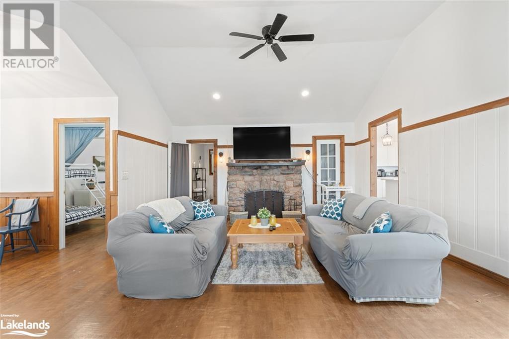 For sale 11356 & 1357 PENINSULA Road, Port Sandfield, Ontario P0B1J0