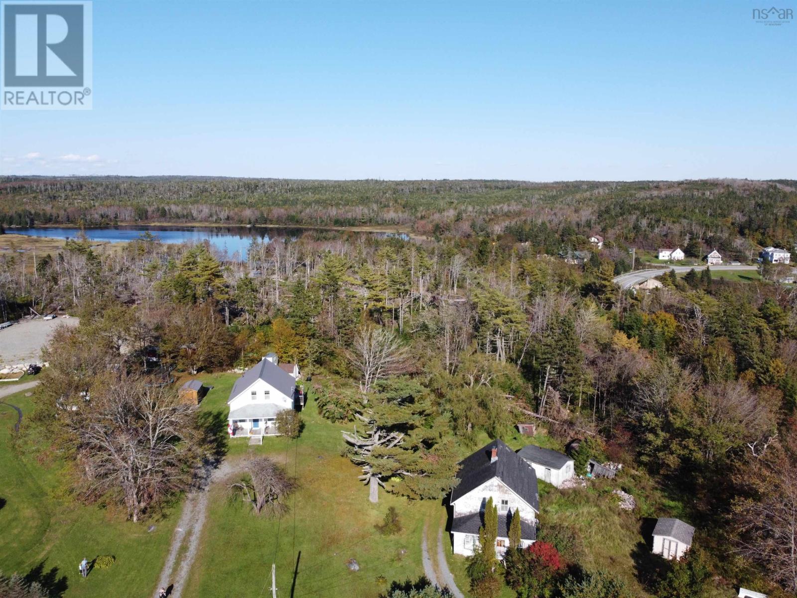 For sale 38 Highway 224, Sheet Harbour, Nova Scotia B0J3B0 202321759