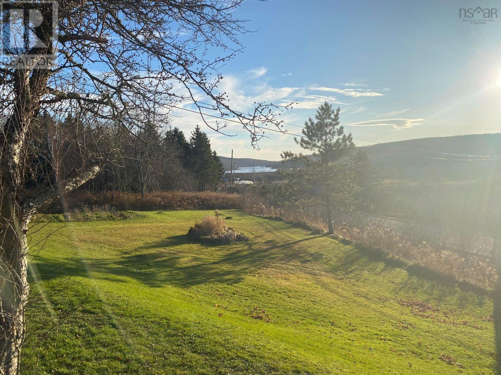 For sale 1812 Highway 7, North Lochaber, Nova Scotia B2G2L3 202404112 REALTOR.ca