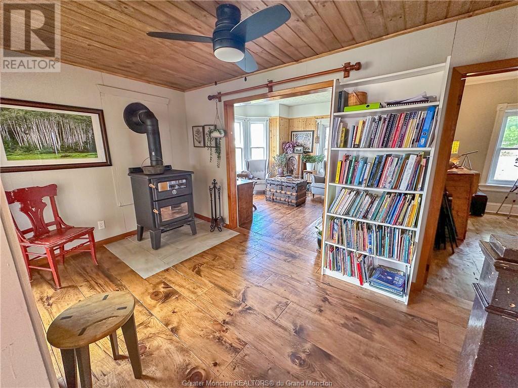 For sale 395 Principal ST, Memramcook, New Brunswick E4K1B4 M158753