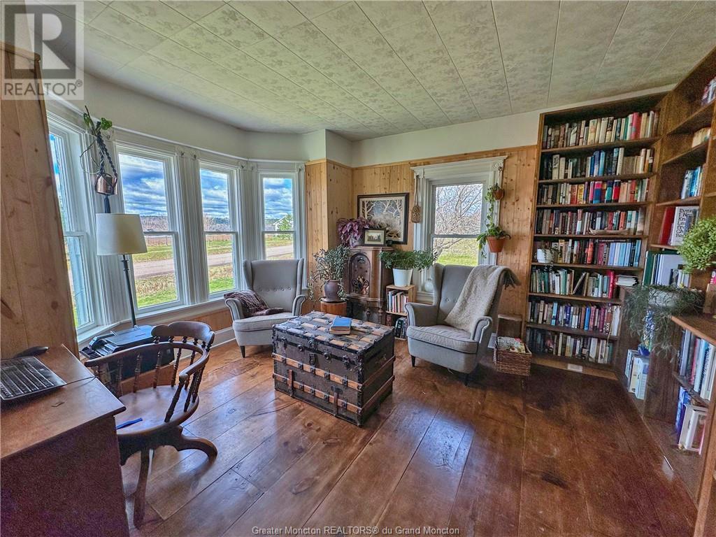 For sale 395 Principal ST, Memramcook, New Brunswick E4K1B4 M158753