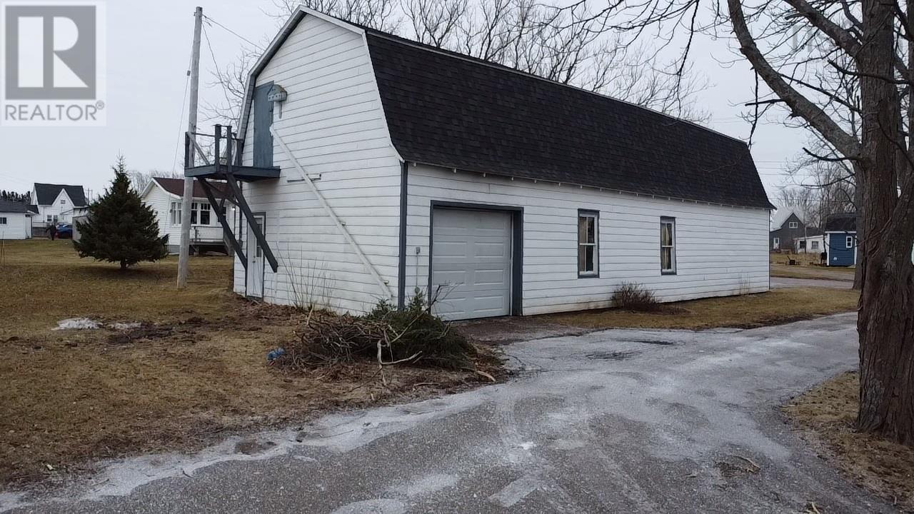 For sale 204 Water Street, Pugwash, Nova Scotia B0K1L0 202405873
