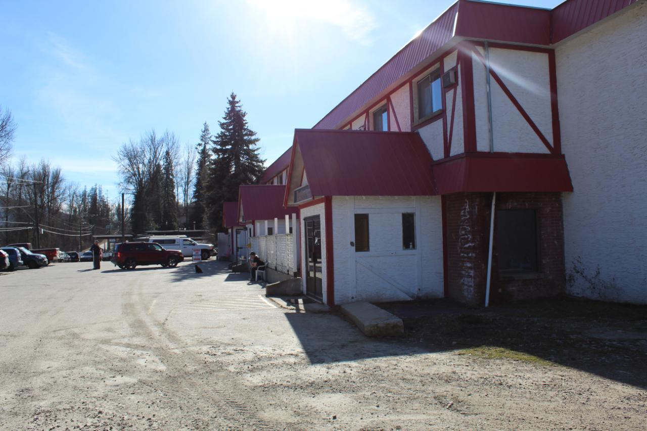 For sale 1867 HIGHWAY 3B, Village of Fruitvale, British Columbia