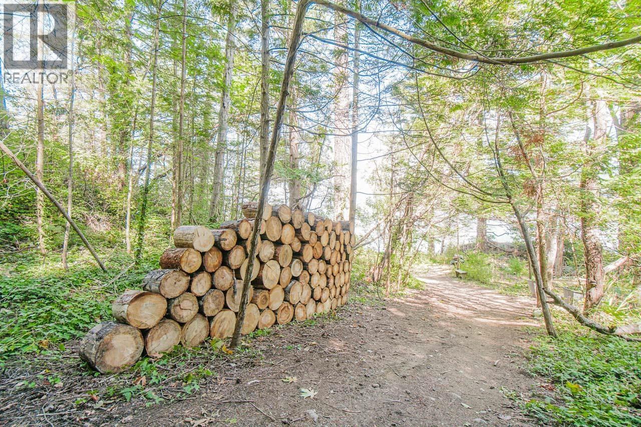 For sale 16 PASSAGE ISLAND, West Vancouver, British Columbia V7W1V7