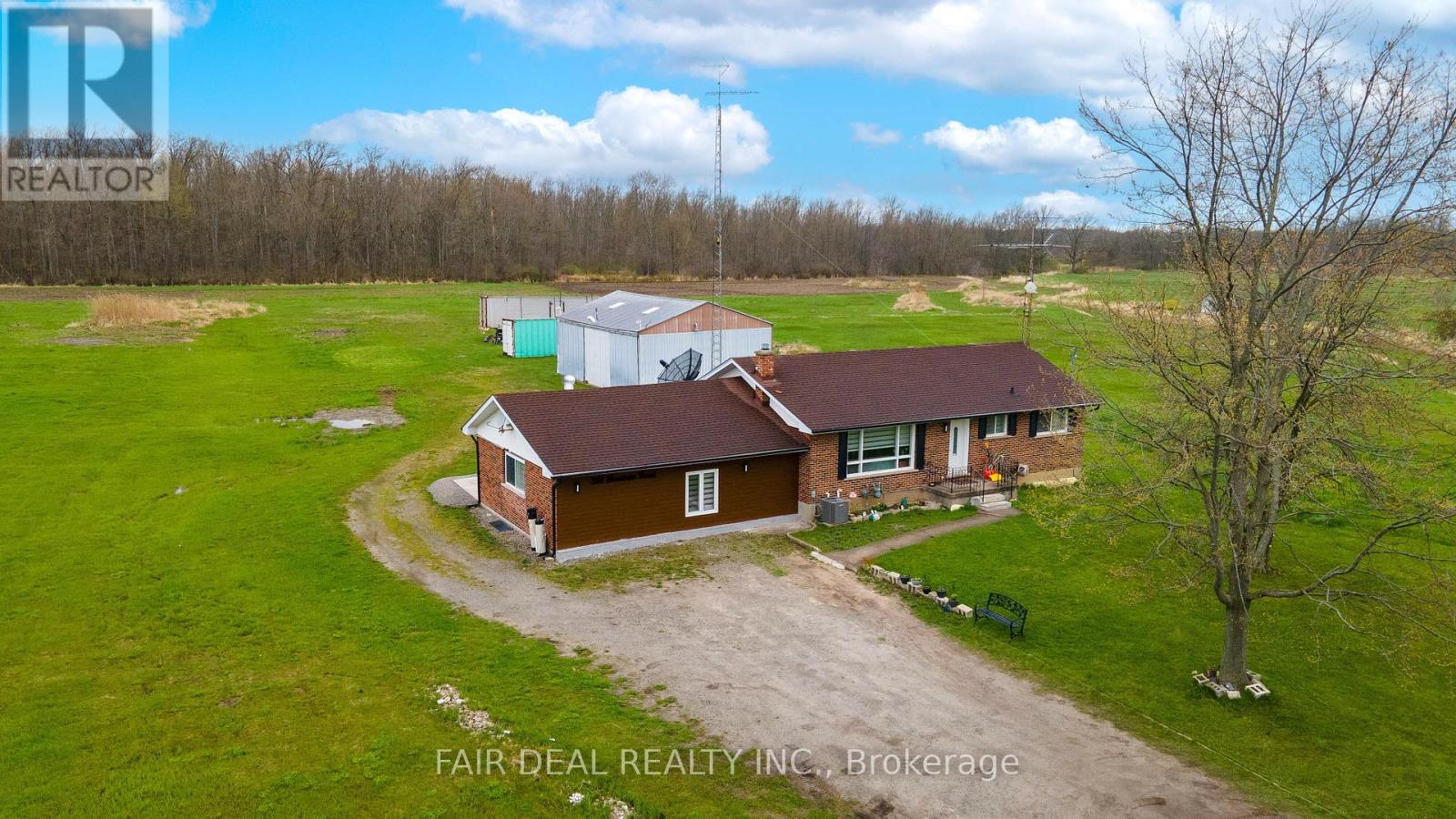 For sale 392 MOUNTAIN ROAD, Grimsby, Ontario L3M4E7 X8272802