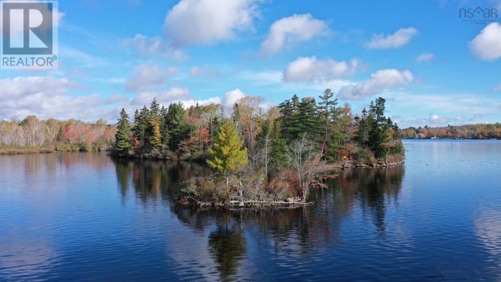 For sale 100 Murphy Lake Road, Murphy Lake, Nova Scotia B4N3V8