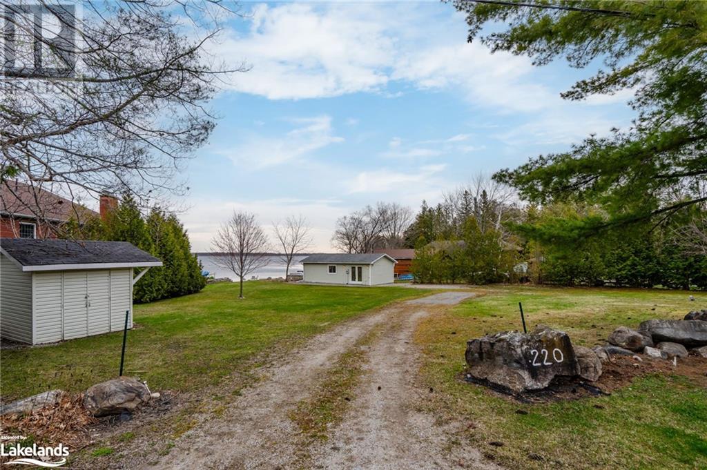 For sale 220 ROBIN'S POINT Road, Victoria Harbour, Ontario L0K2A0