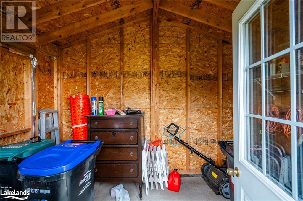 For sale 220 ROBIN'S POINT Road, Victoria Harbour, Ontario L0K2A0