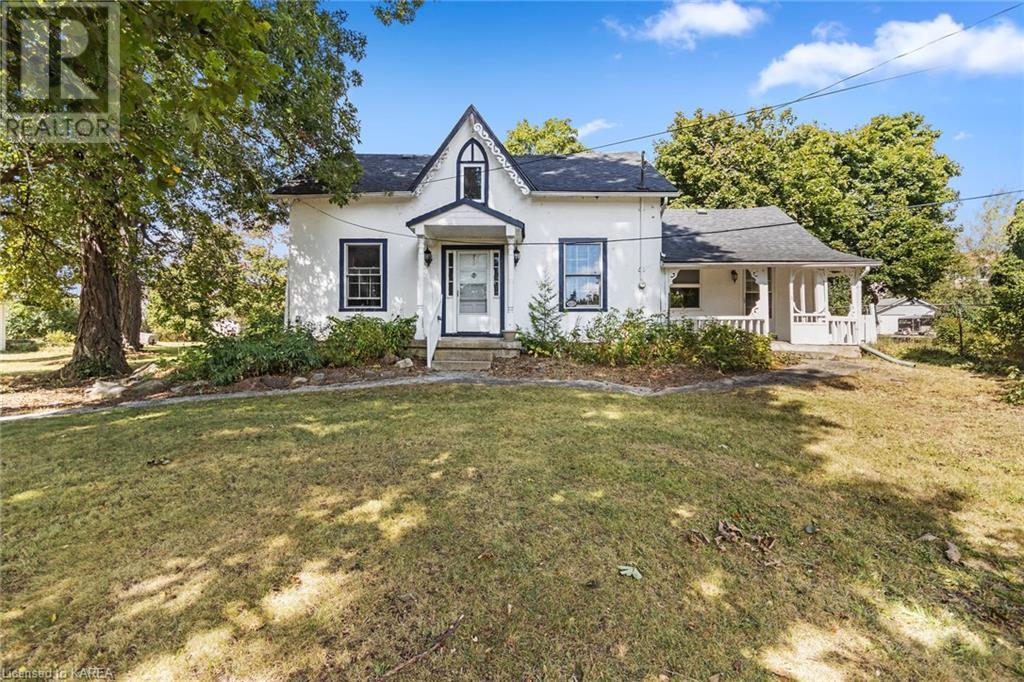 For sale 4639 BATH Road, Amherstview, Ontario K7N1A8 40578419