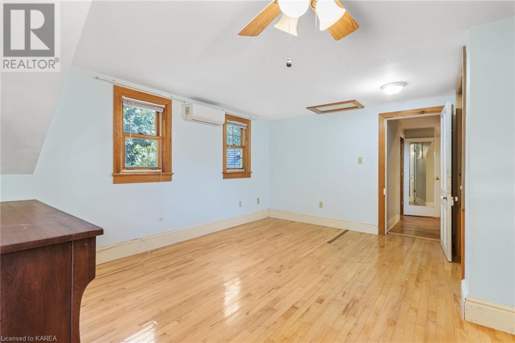 For sale 4639 BATH Road, Amherstview, Ontario K7N1A8 40578419