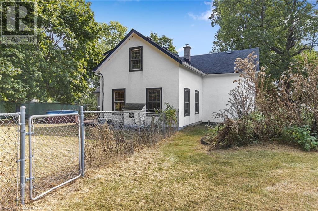 For sale 4639 BATH Road, Amherstview, Ontario K7N1A8 40578419