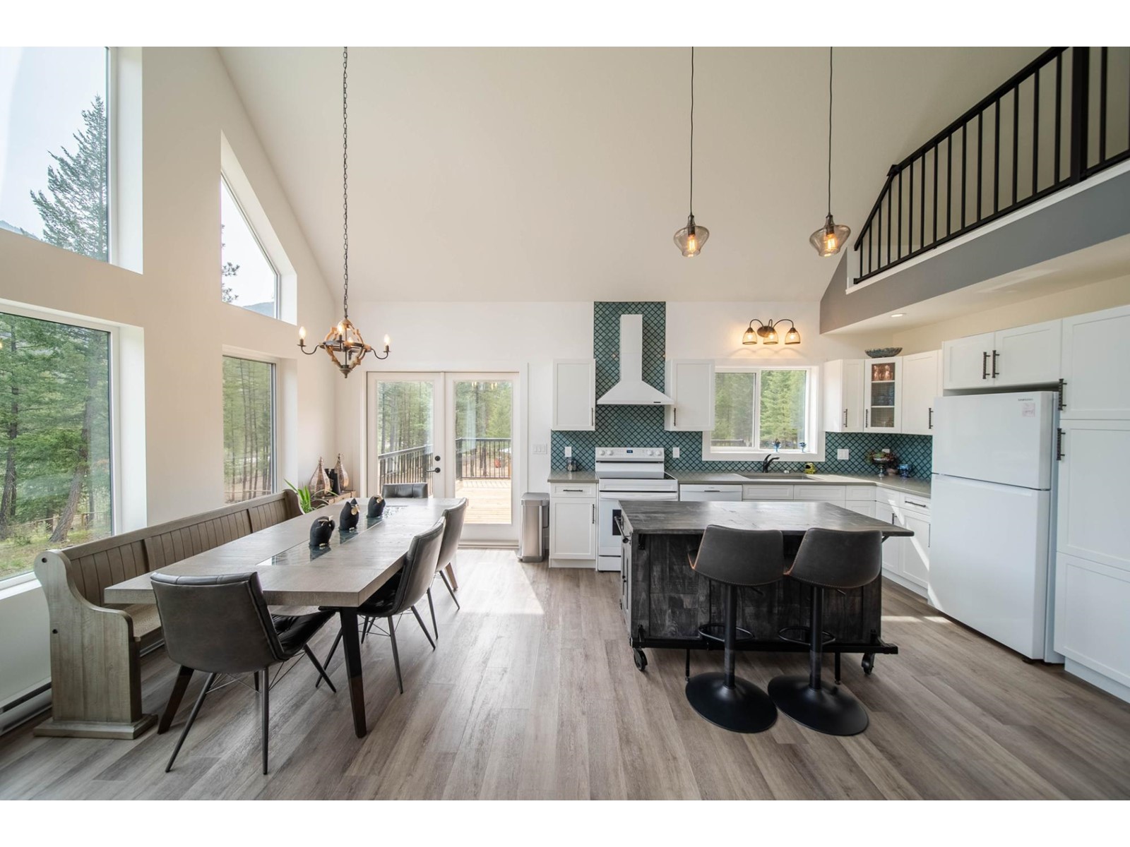 For sale 4165 HIGHWAY 93, Grasmere, British Columbia V0B1R0 2476414