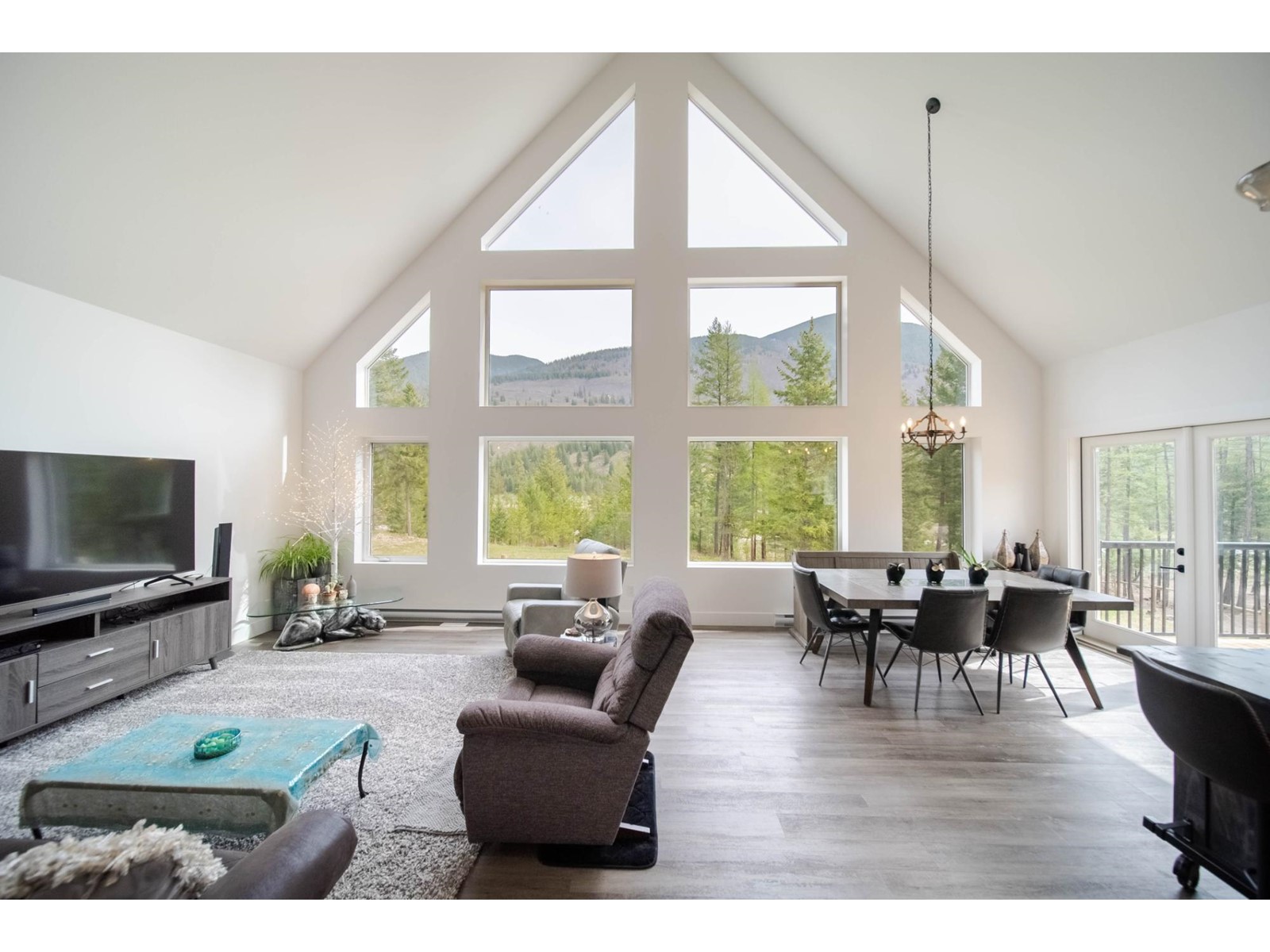 For sale 4165 HIGHWAY 93, Grasmere, British Columbia V0B1R0 2476414