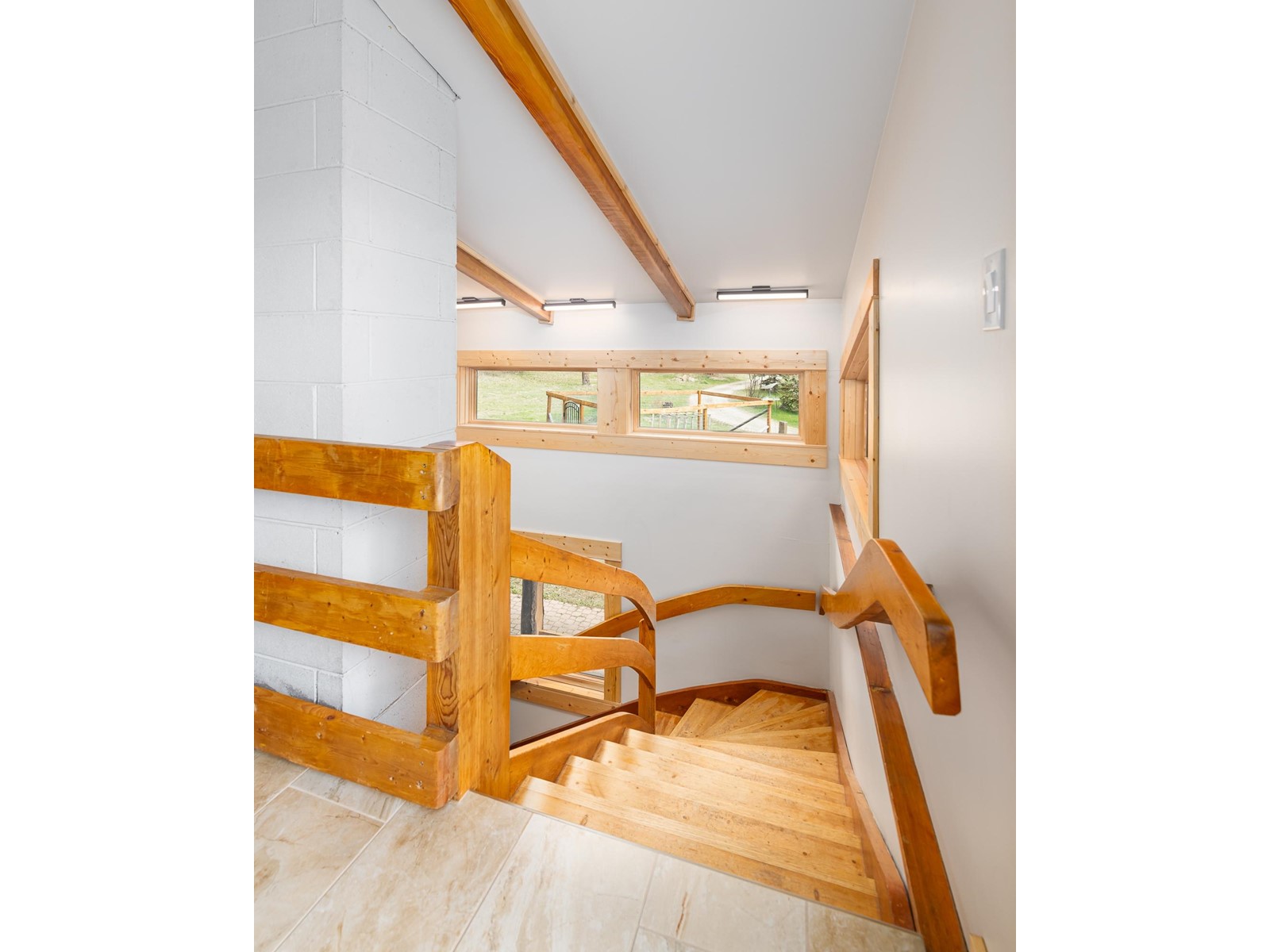 For sale 5612 WOLF CREEK ROAD, Wasa, British Columbia V1C4H5 2476417