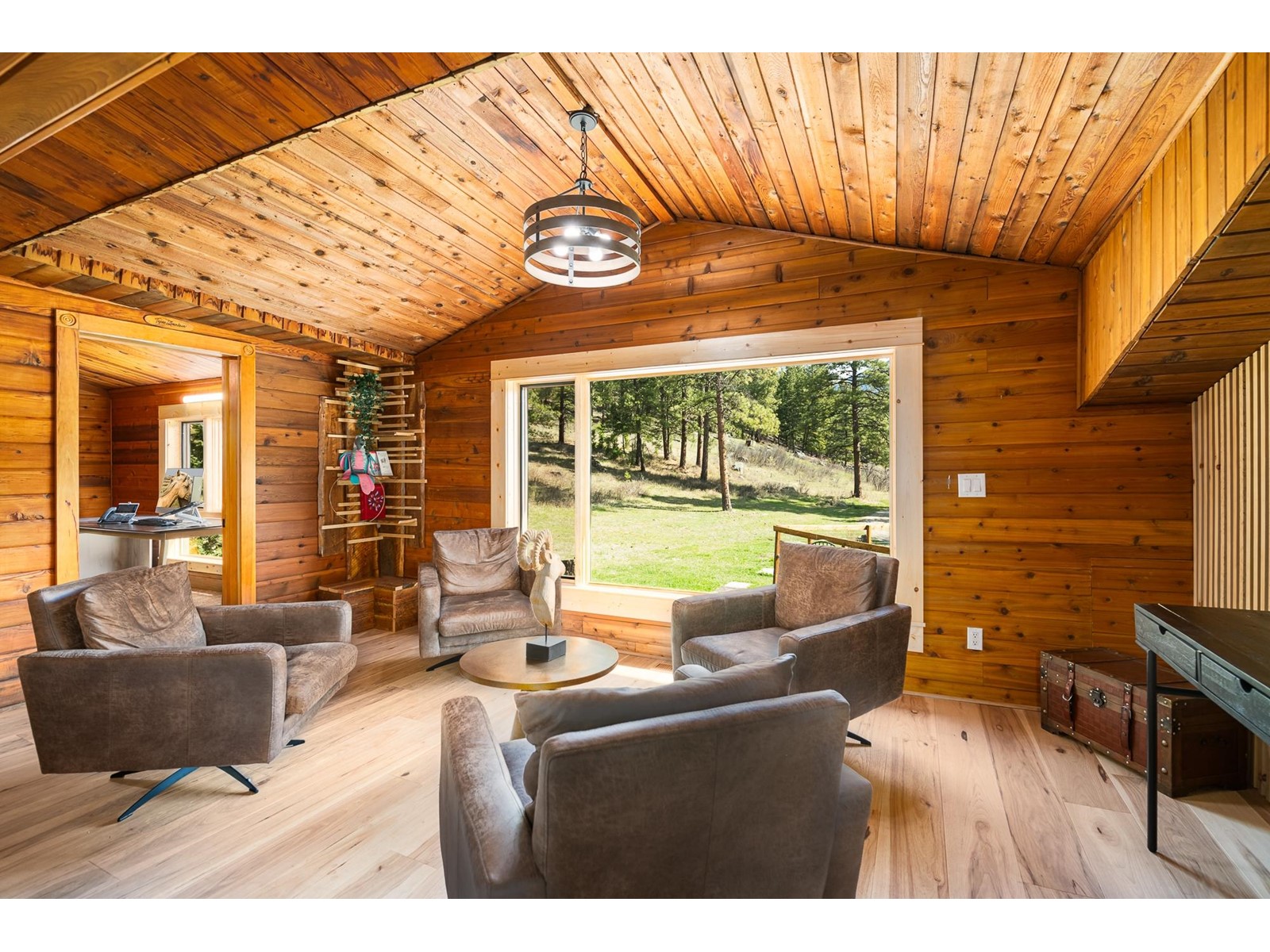 For sale 5612 WOLF CREEK ROAD, Wasa, British Columbia V1C4H5 2476417