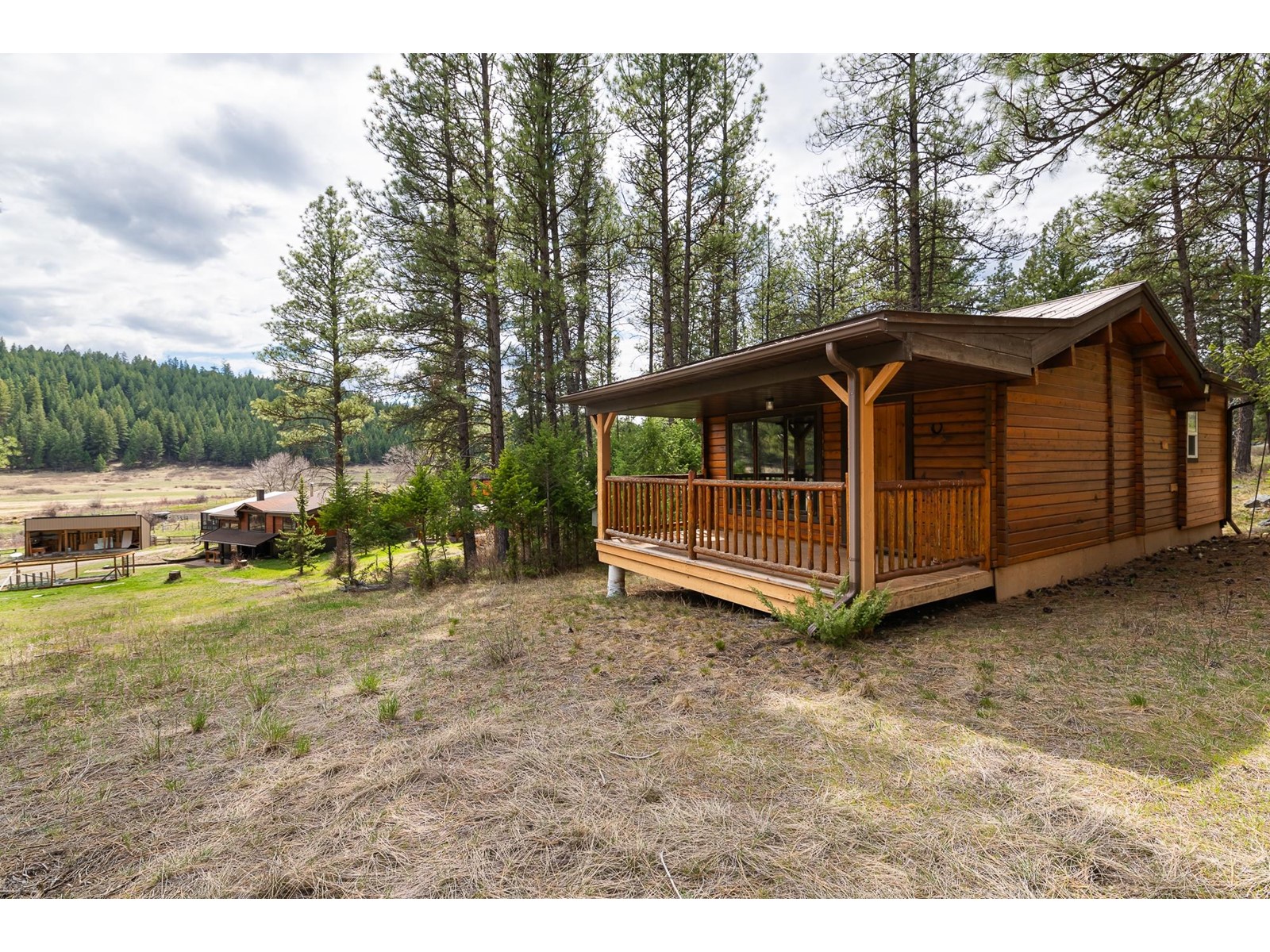 For sale 5612 WOLF CREEK ROAD, Wasa, British Columbia V1C4H5 2476417