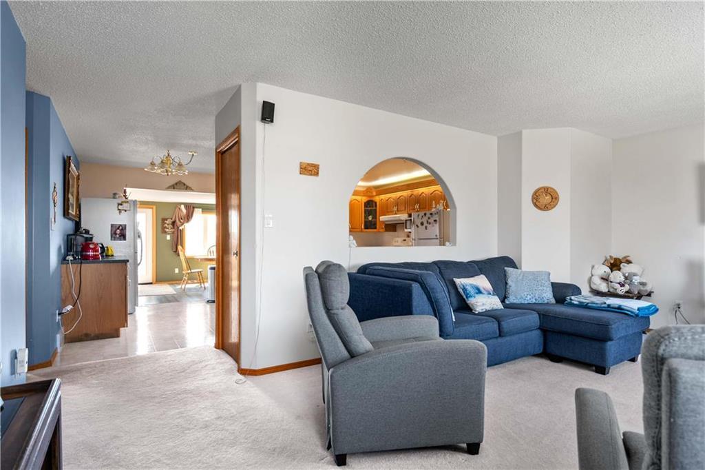 For sale 23042 Cobalt Road, Dugald, Manitoba R5T0B3 202409091