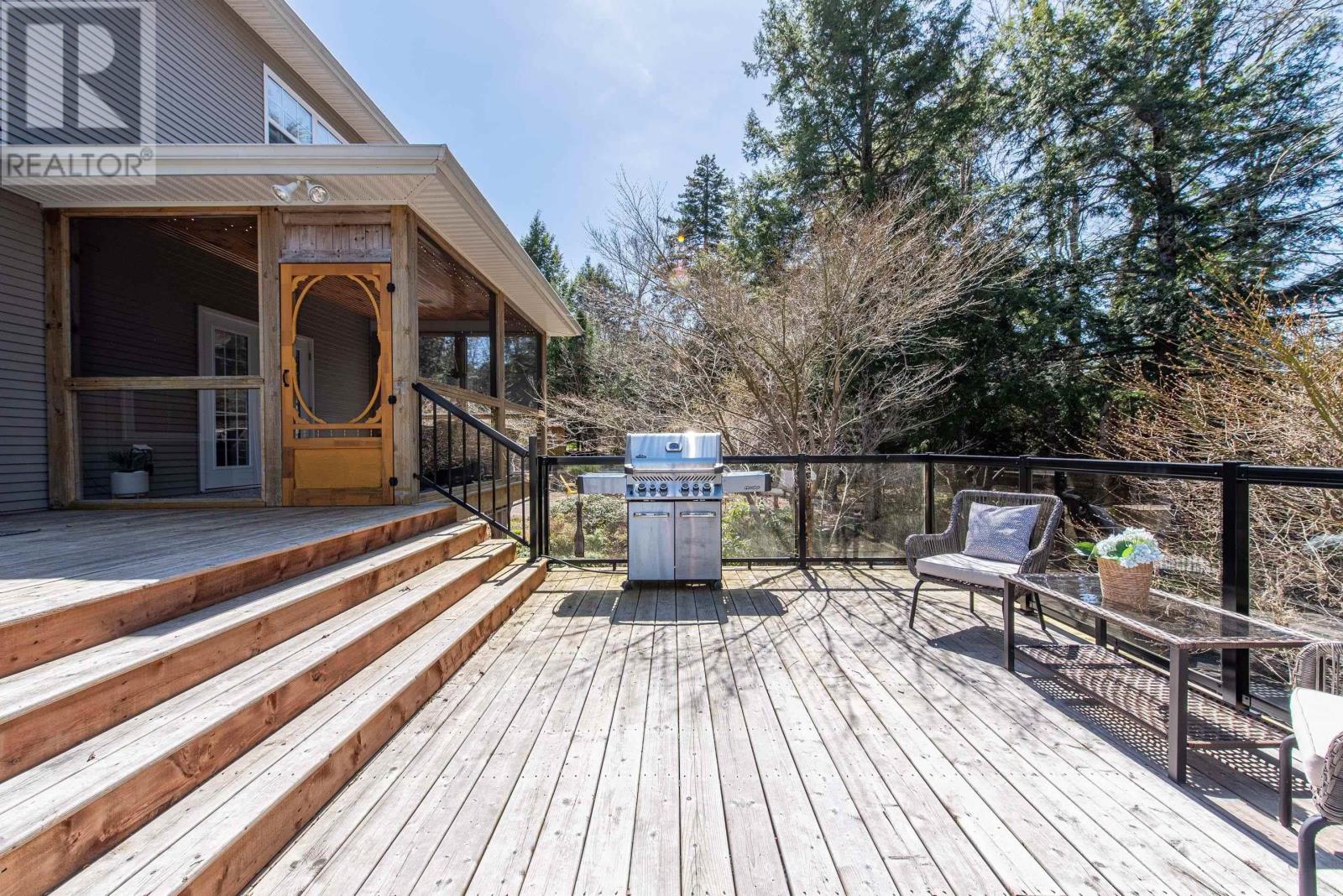 220 Briancrest Road, Windsor Junction, Nova Scotia B2T2A1 REALTOR.ca