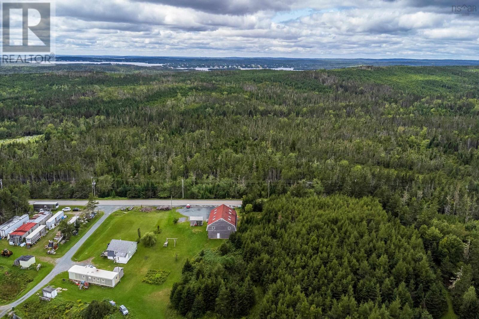 For sale 6344 Highway 207, Seaforth, Nova Scotia B0J1N0 202408579 REALTOR.ca