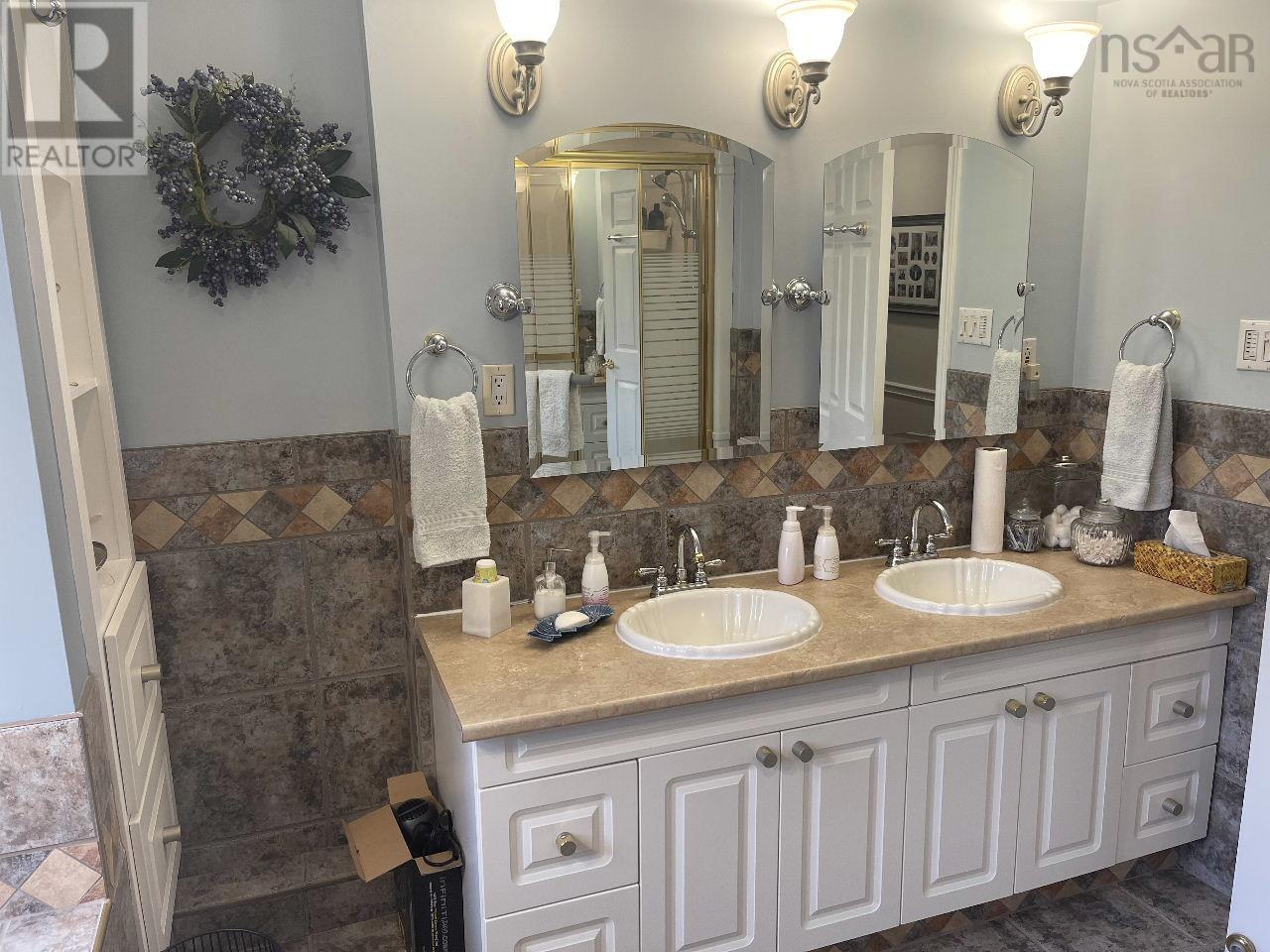 For sale 5153 14 Highway, Upper Nine Mile River, Nova Scotia B2S3A7 202323666 REALTOR.ca