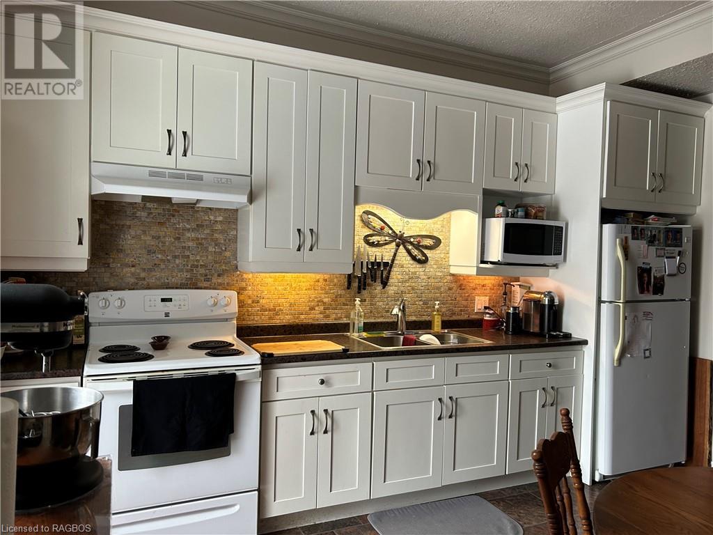 For sale 541 MILL Street, Neustadt, Ontario N0G2M0 40580017 REALTOR.ca