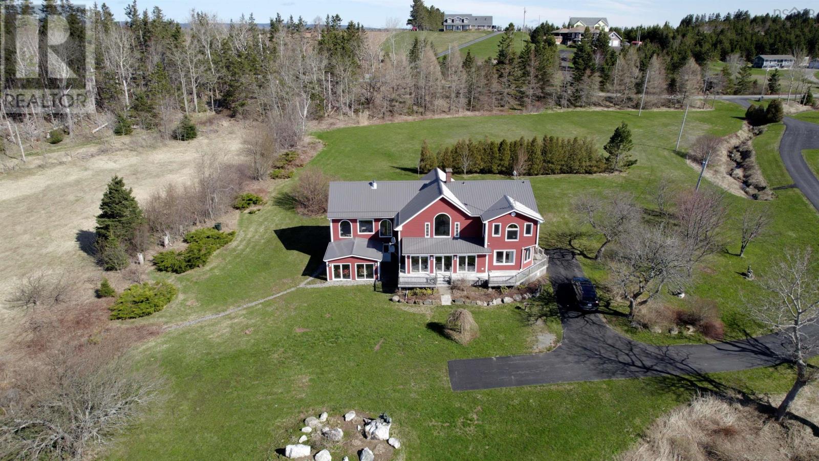For sale 2125 Hillside Boularderie Road, Hillside Boularderie, Nova Scotia B1Y2T5 202408783