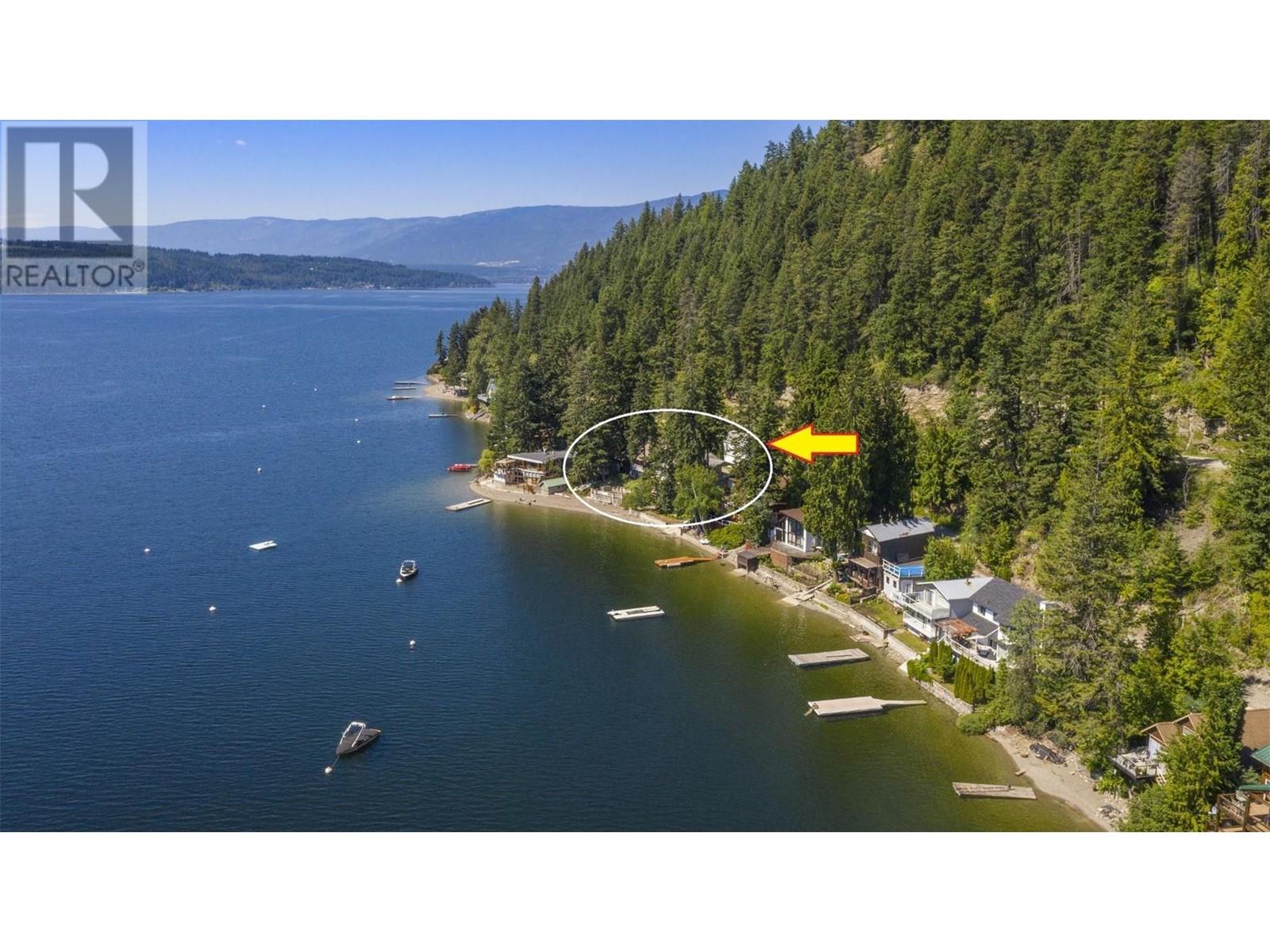 For sale 4746 Sunnybrae Canoe Point Road, Tappen, British Columbia