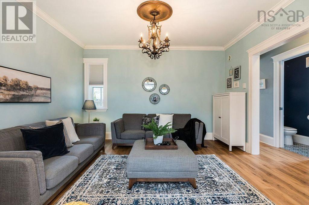 6178 Lawrence Street, Halifax, Nova Scotia B3L1J6 REALTOR.ca