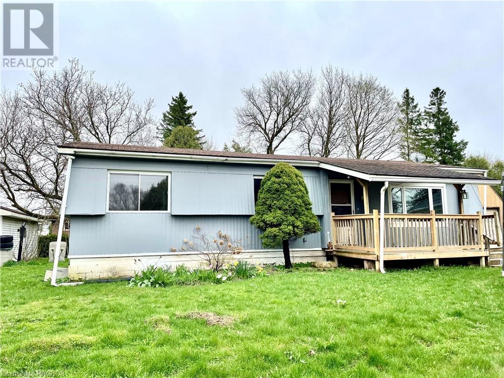 For sale 35 BRACKENBURY Street W, Markdale, Ontario N0C1H0 40580210